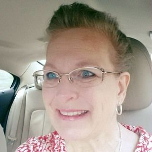 Meet your Posher, Anne